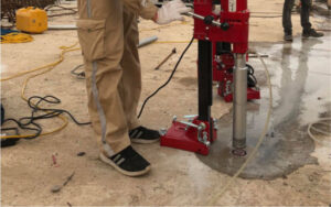 cách sử dụng máy khoan rút lõi bê tông