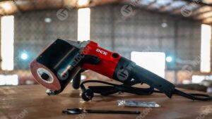 máy đánh bóng kim loại cầm tay