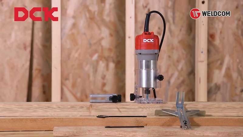 Máy phay/soi 550W DCK KMP04-6