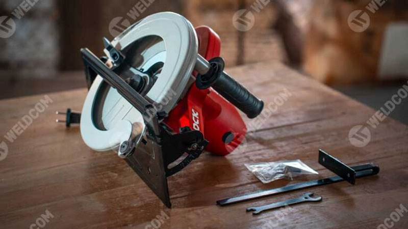 Tiêu chí chọn mua máy cưa đĩa: Công suất máy