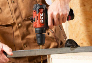 máy vặn vít không chổi than