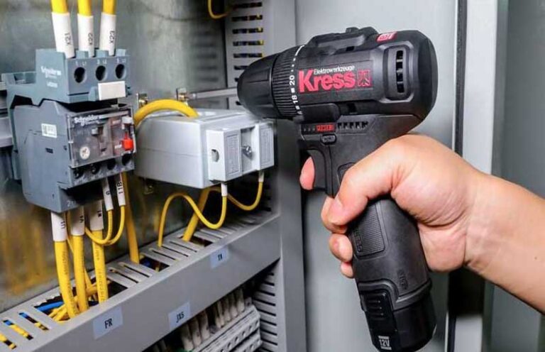 Cách chỉnh cấp độ trượt máy khoan đúng kỹ thuật
