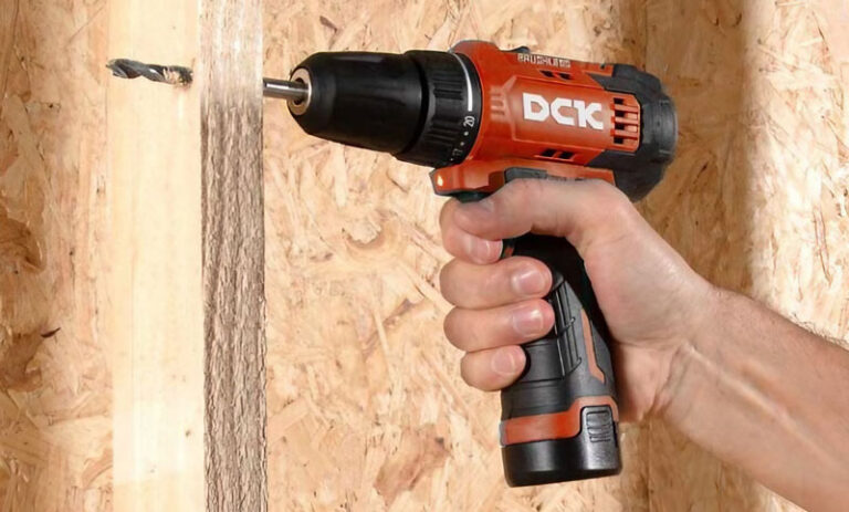 Máy bắt vít cho thợ nội thất cần đáp ứng tiêu chí gì?